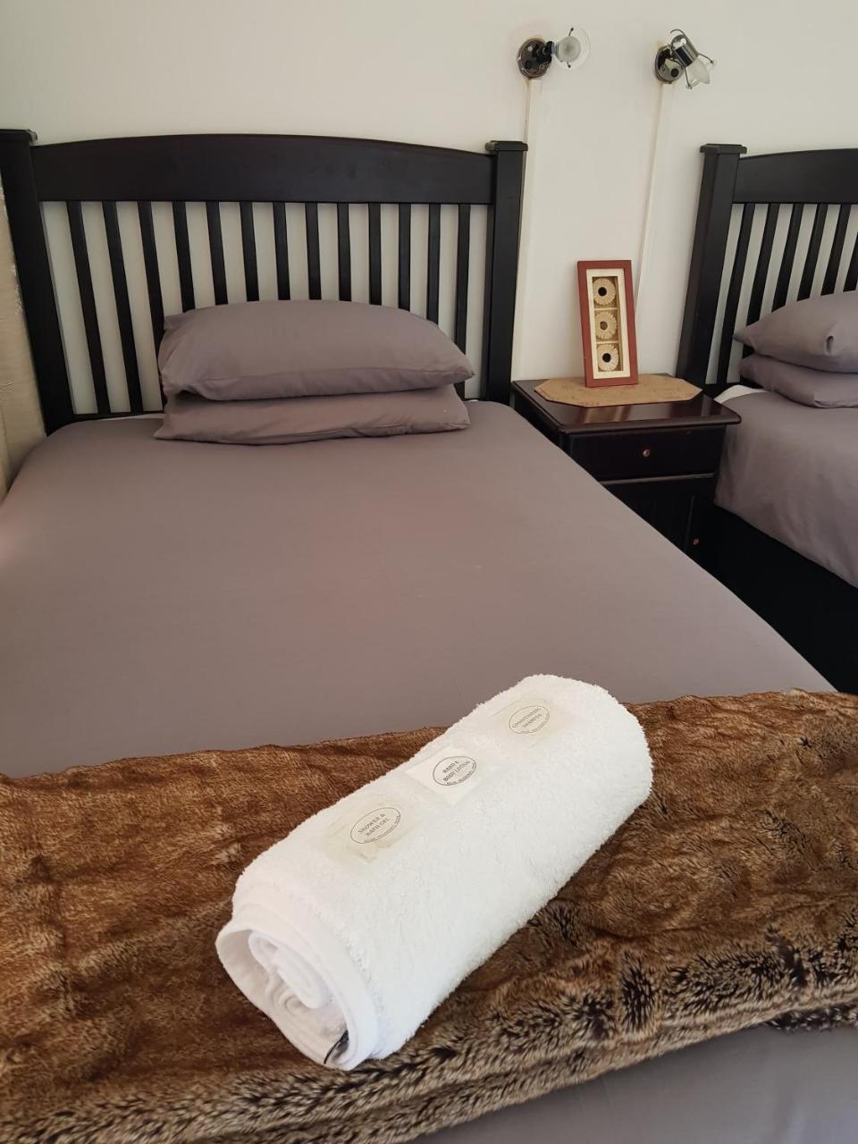 Kgosi Lodge Kimberley Buitenkant foto